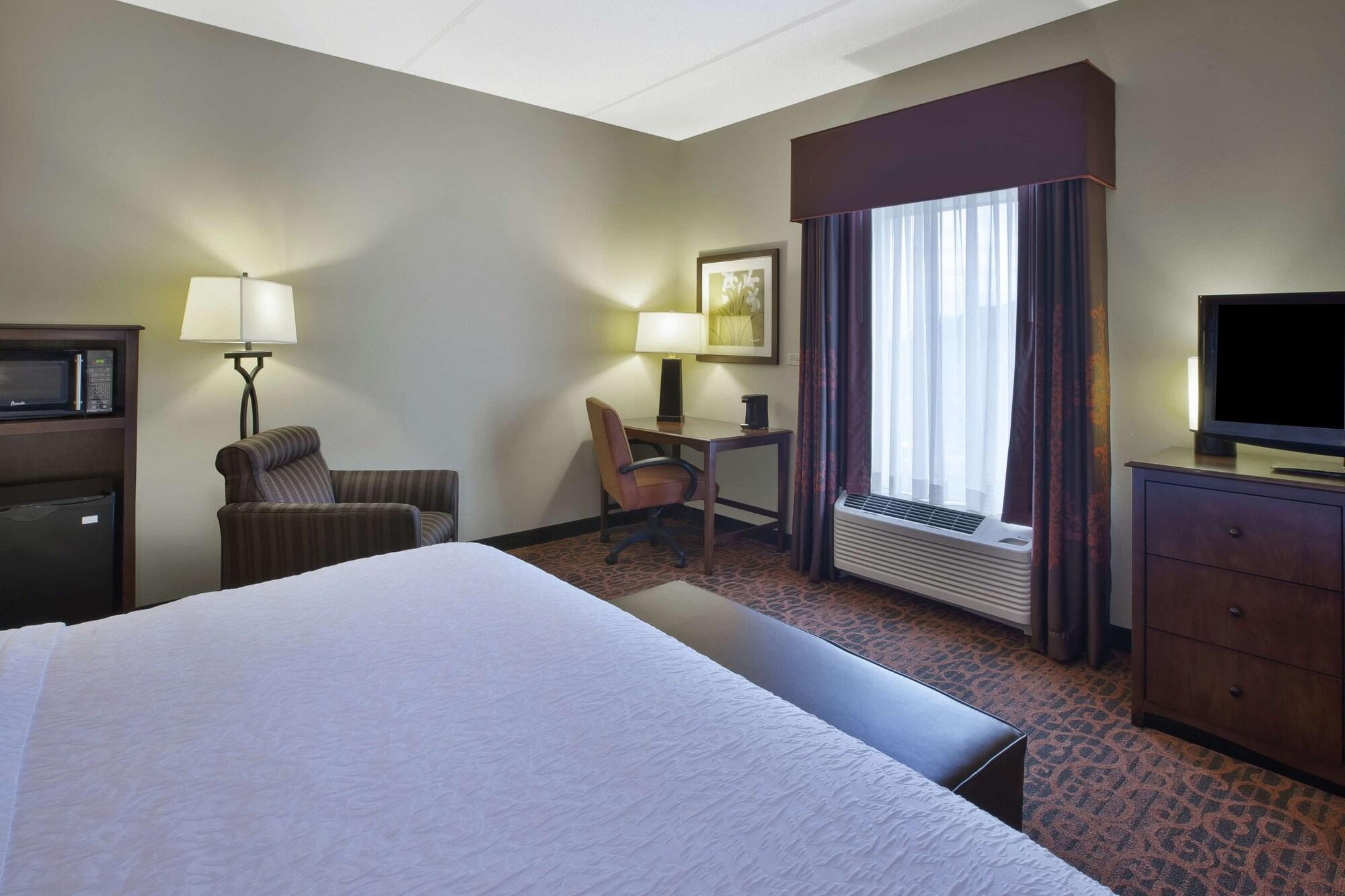 Hampton Inn Brockport Bagian luar foto