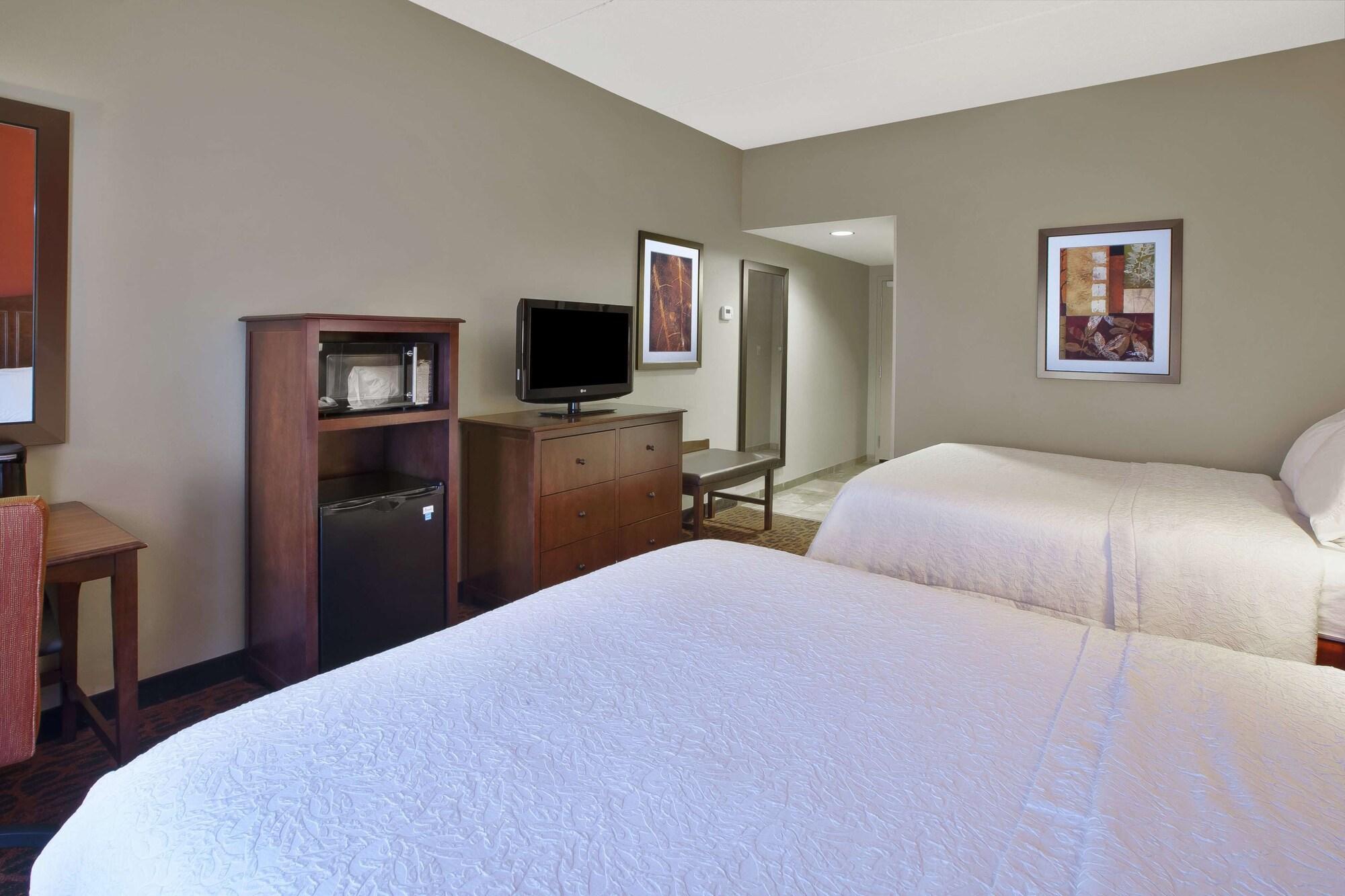 Hampton Inn Brockport Bagian luar foto