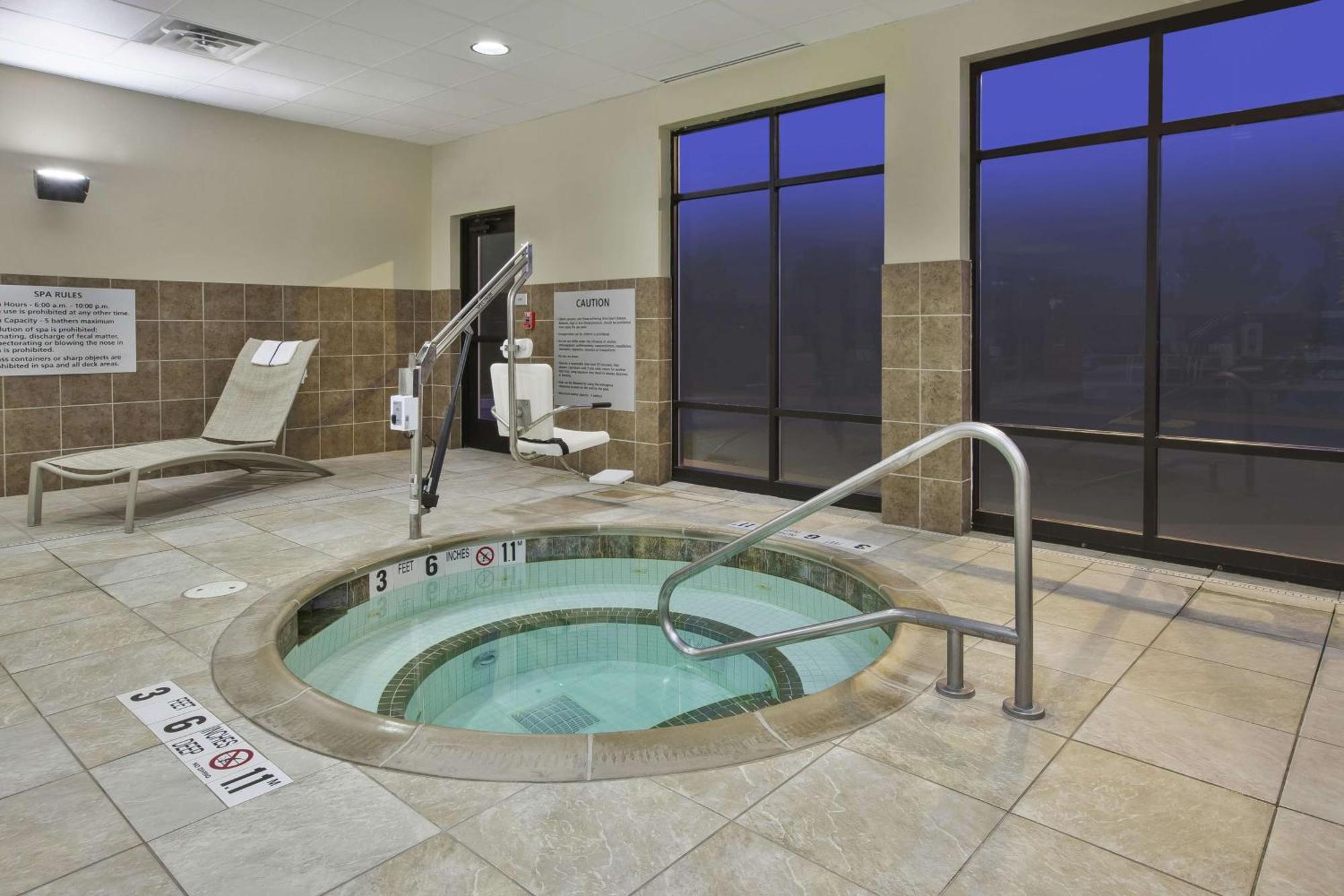 Hampton Inn Brockport Bagian luar foto
