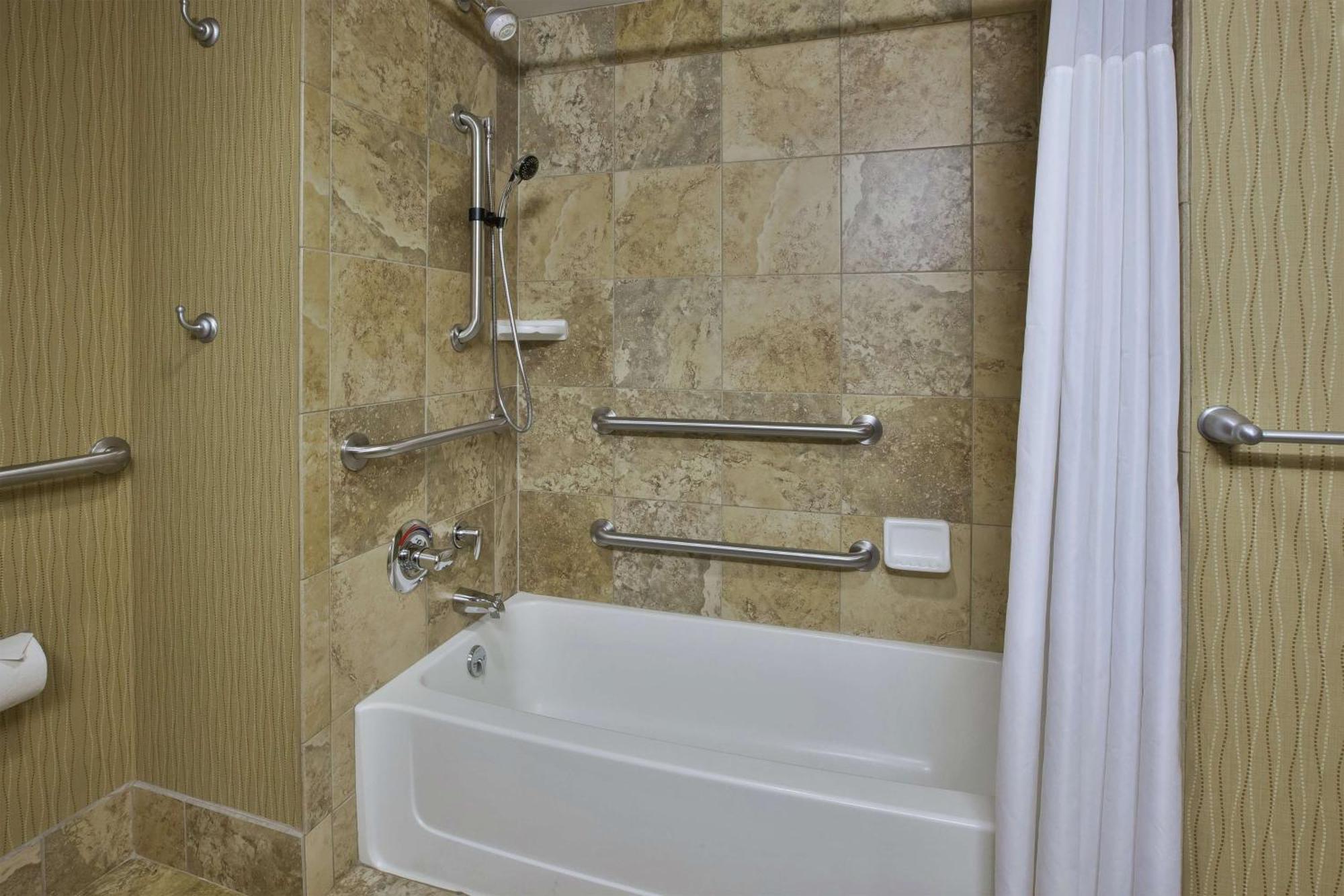 Hampton Inn Brockport Bagian luar foto