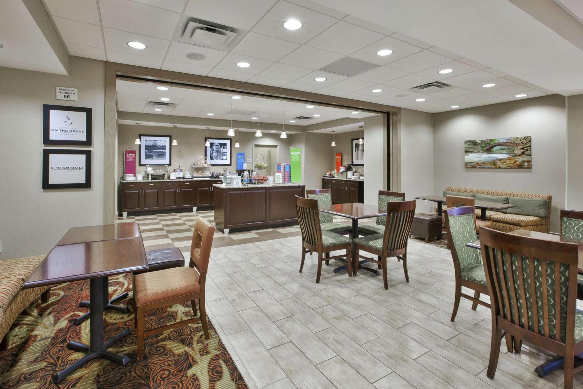 Hampton Inn Brockport Bagian luar foto